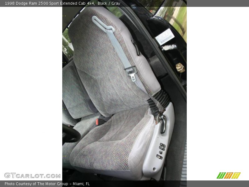 Black / Gray 1998 Dodge Ram 2500 Sport Extended Cab 4x4
