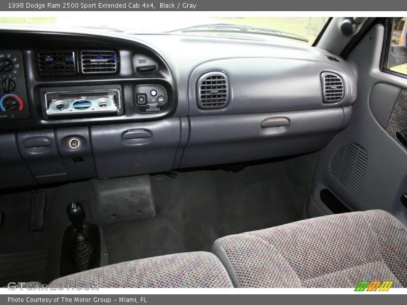 Black / Gray 1998 Dodge Ram 2500 Sport Extended Cab 4x4
