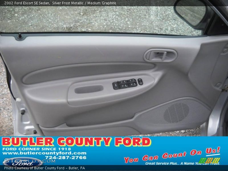 Silver Frost Metallic / Medium Graphite 2002 Ford Escort SE Sedan