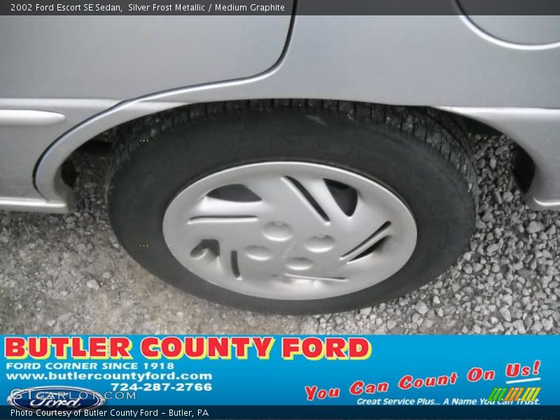Silver Frost Metallic / Medium Graphite 2002 Ford Escort SE Sedan
