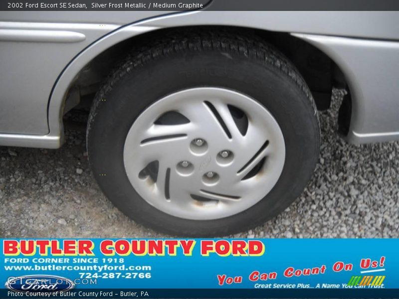 Silver Frost Metallic / Medium Graphite 2002 Ford Escort SE Sedan