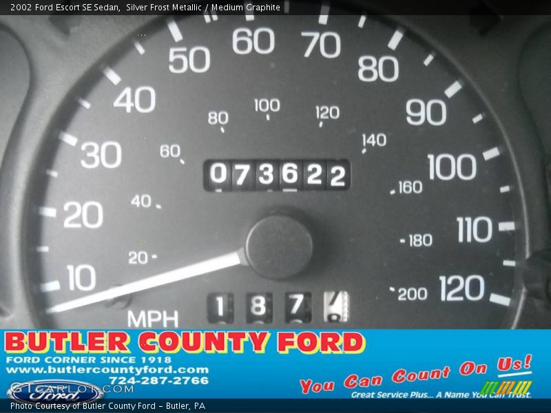 Silver Frost Metallic / Medium Graphite 2002 Ford Escort SE Sedan