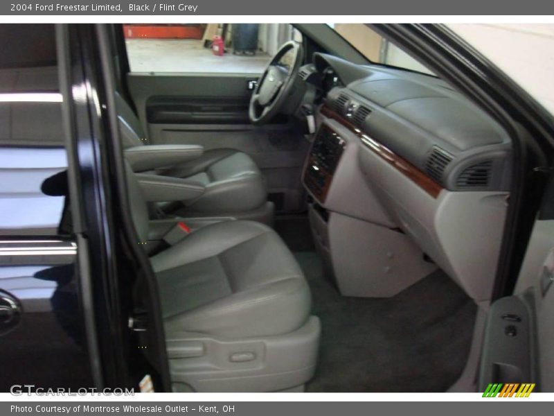 Black / Flint Grey 2004 Ford Freestar Limited