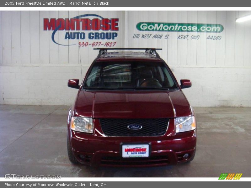 Merlot Metallic / Black 2005 Ford Freestyle Limited AWD