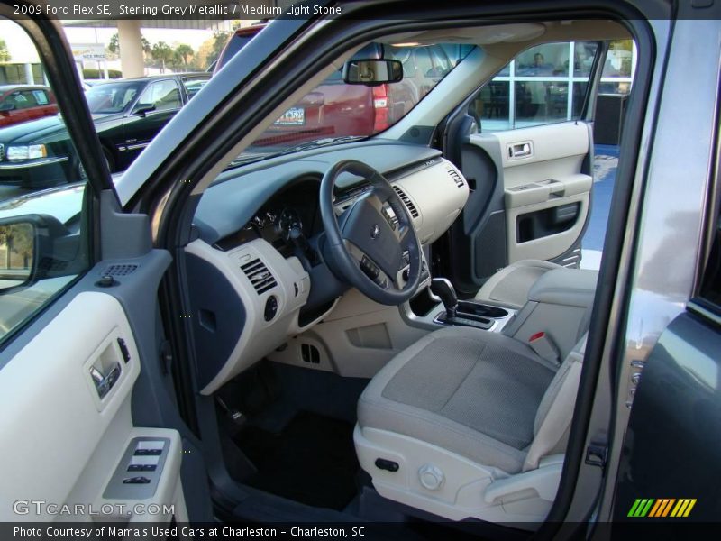 Sterling Grey Metallic / Medium Light Stone 2009 Ford Flex SE
