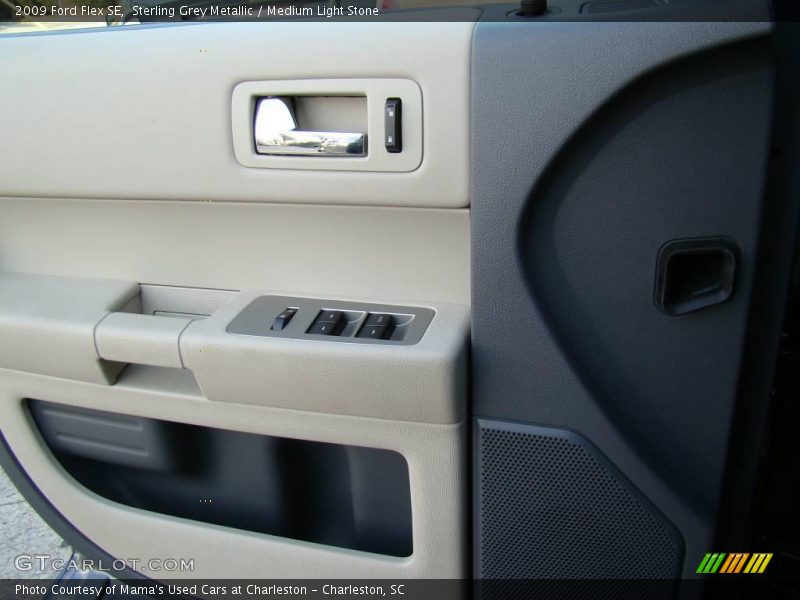 Sterling Grey Metallic / Medium Light Stone 2009 Ford Flex SE