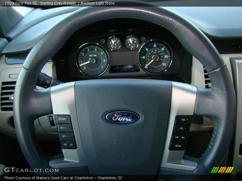 Sterling Grey Metallic / Medium Light Stone 2009 Ford Flex SE
