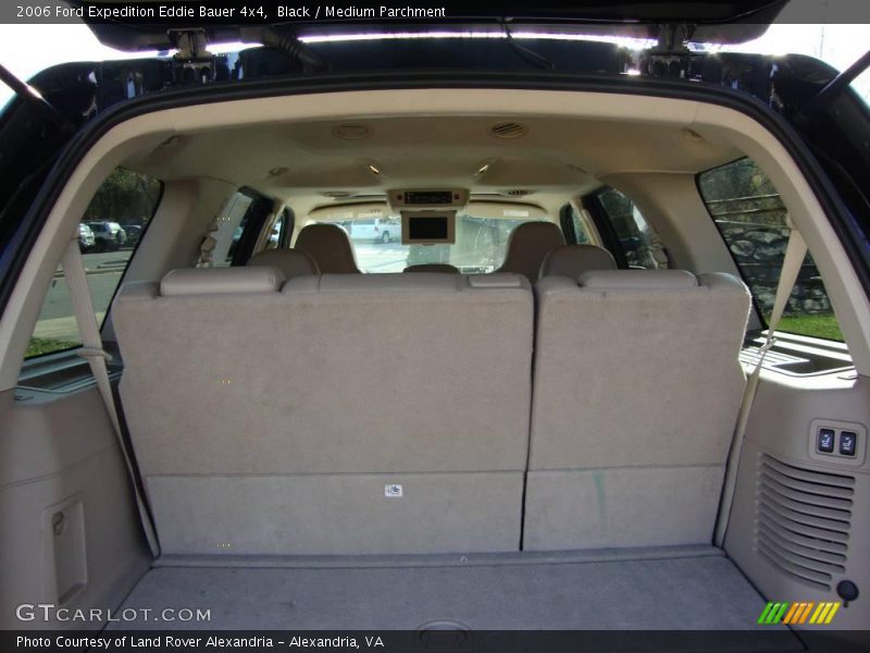 Black / Medium Parchment 2006 Ford Expedition Eddie Bauer 4x4
