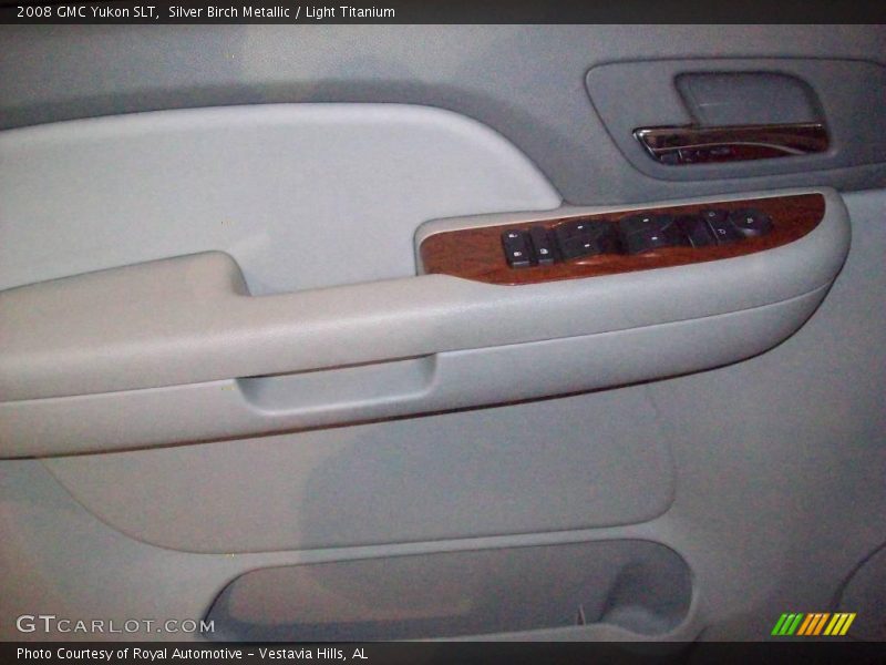 Silver Birch Metallic / Light Titanium 2008 GMC Yukon SLT