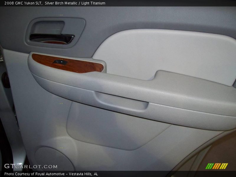 Silver Birch Metallic / Light Titanium 2008 GMC Yukon SLT
