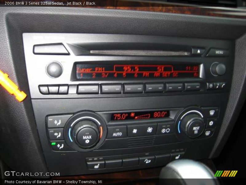 Jet Black / Black 2006 BMW 3 Series 325xi Sedan