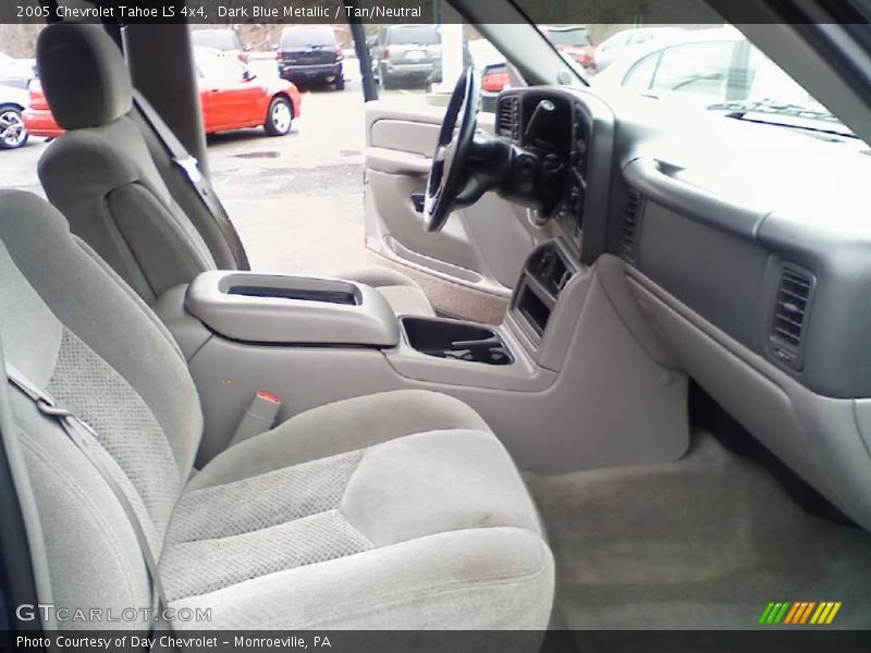 Dark Blue Metallic / Tan/Neutral 2005 Chevrolet Tahoe LS 4x4