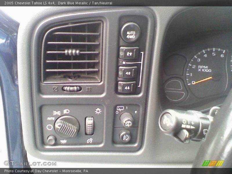 Dark Blue Metallic / Tan/Neutral 2005 Chevrolet Tahoe LS 4x4
