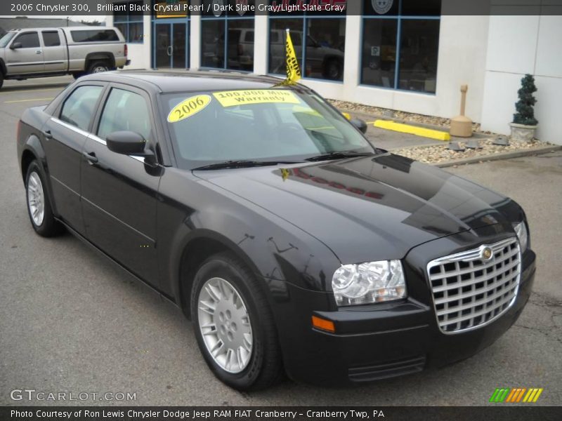 Brilliant Black Crystal Pearl / Dark Slate Gray/Light Slate Gray 2006 Chrysler 300