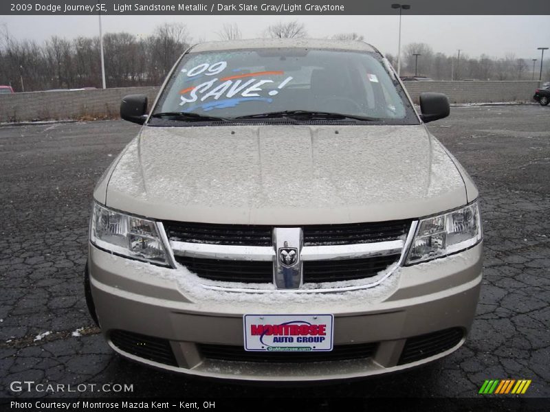 Light Sandstone Metallic / Dark Slate Gray/Light Graystone 2009 Dodge Journey SE
