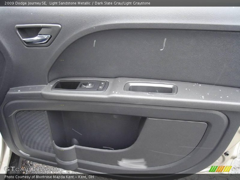 Light Sandstone Metallic / Dark Slate Gray/Light Graystone 2009 Dodge Journey SE