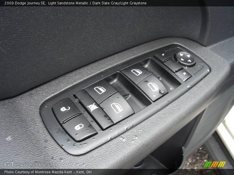 Light Sandstone Metallic / Dark Slate Gray/Light Graystone 2009 Dodge Journey SE