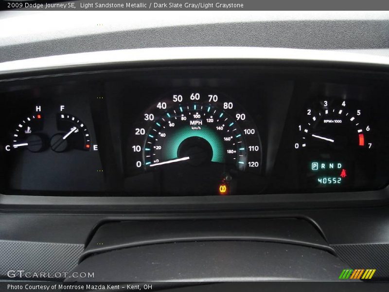 Light Sandstone Metallic / Dark Slate Gray/Light Graystone 2009 Dodge Journey SE