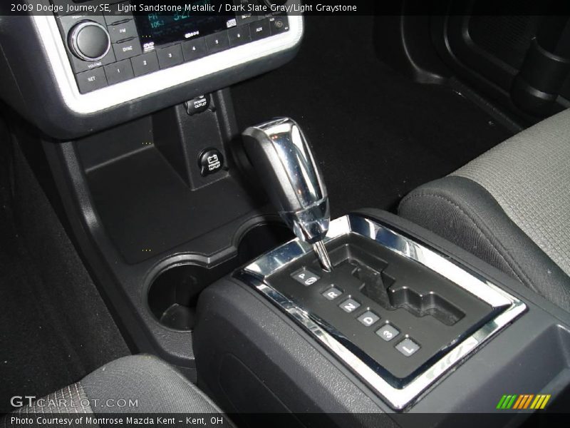 Light Sandstone Metallic / Dark Slate Gray/Light Graystone 2009 Dodge Journey SE