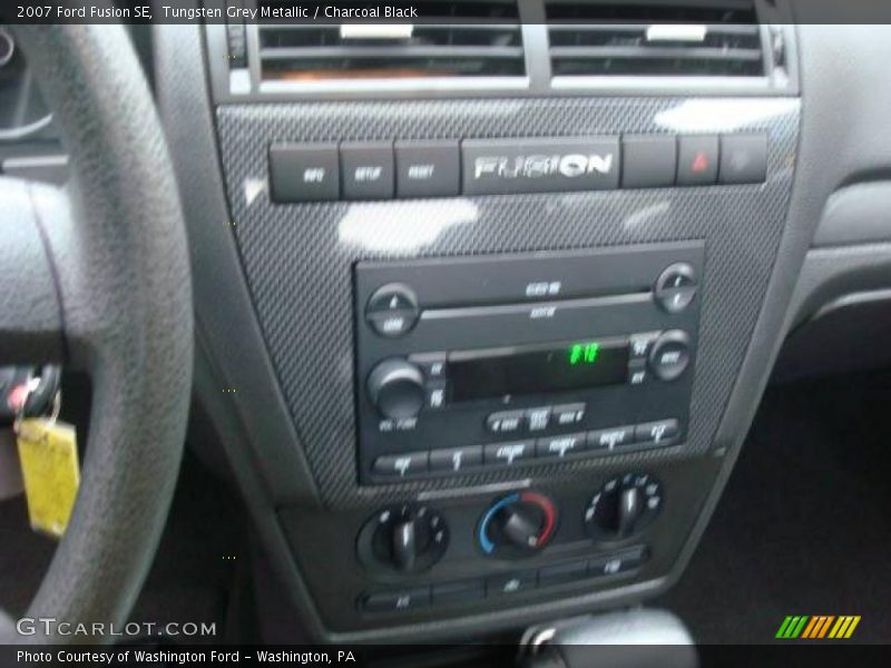 Tungsten Grey Metallic / Charcoal Black 2007 Ford Fusion SE