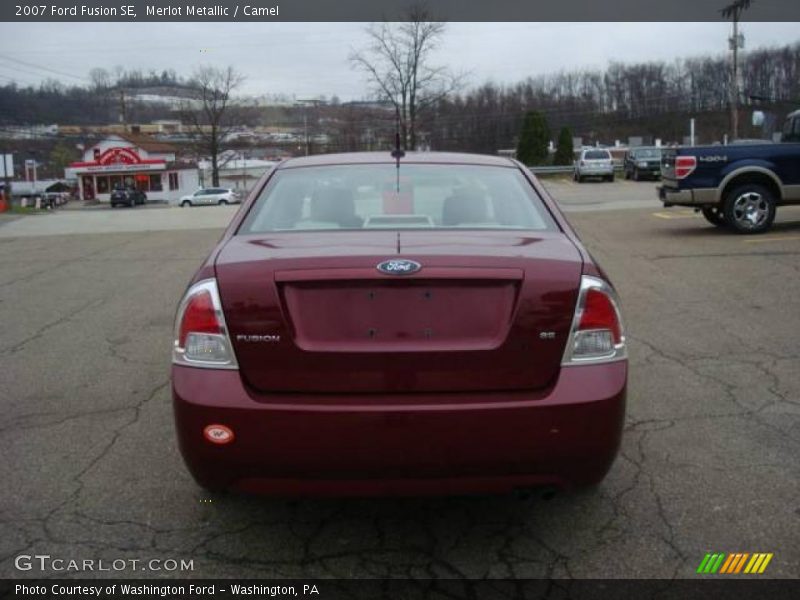 Merlot Metallic / Camel 2007 Ford Fusion SE