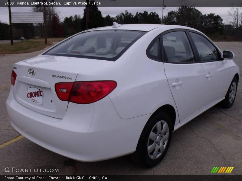 Captiva White / Beige 2009 Hyundai Elantra SE Sedan