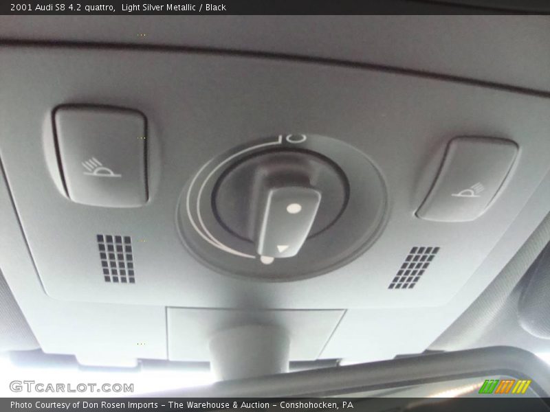 Light Silver Metallic / Black 2001 Audi S8 4.2 quattro