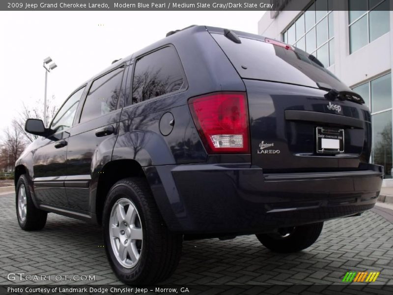 Modern Blue Pearl / Medium Slate Gray/Dark Slate Gray 2009 Jeep Grand Cherokee Laredo