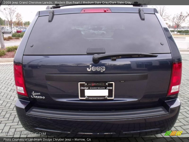 Modern Blue Pearl / Medium Slate Gray/Dark Slate Gray 2009 Jeep Grand Cherokee Laredo