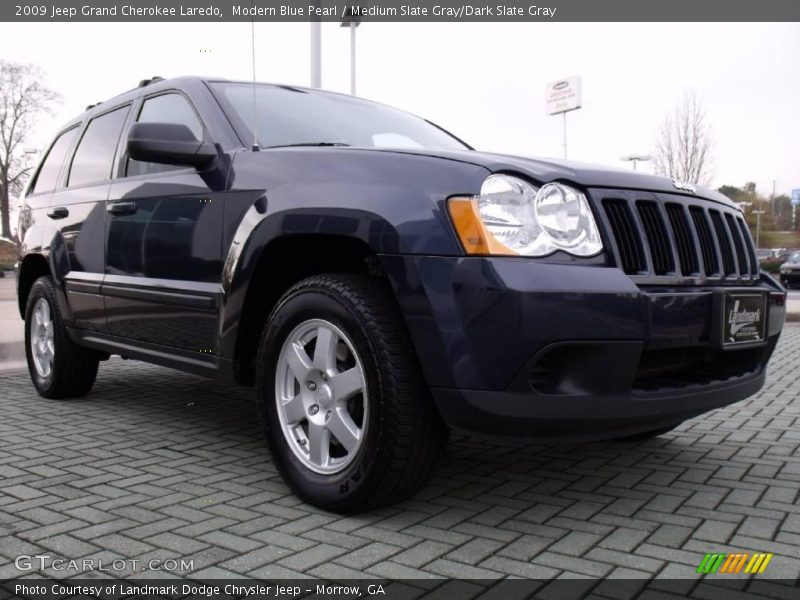 Modern Blue Pearl / Medium Slate Gray/Dark Slate Gray 2009 Jeep Grand Cherokee Laredo