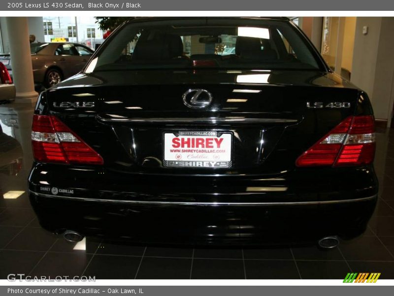 Black Onyx / Black 2005 Lexus LS 430 Sedan