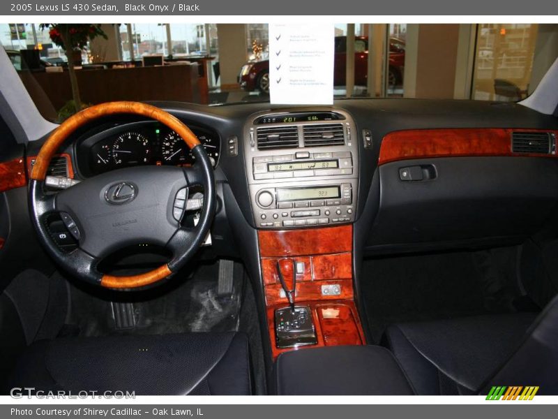 Black Onyx / Black 2005 Lexus LS 430 Sedan