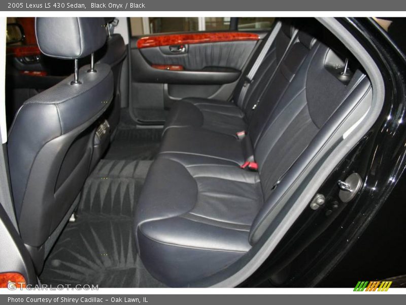 Black Onyx / Black 2005 Lexus LS 430 Sedan