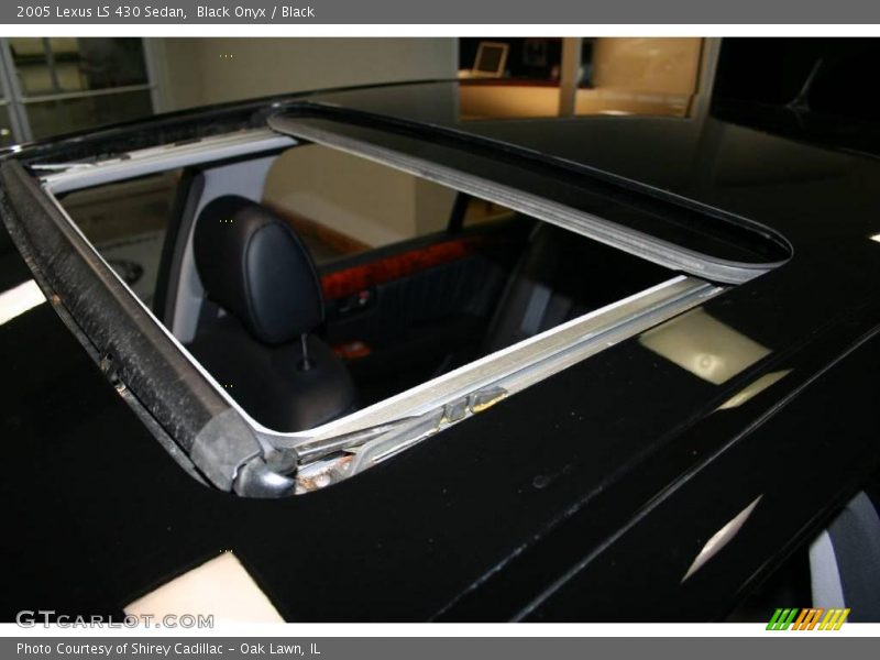 Black Onyx / Black 2005 Lexus LS 430 Sedan