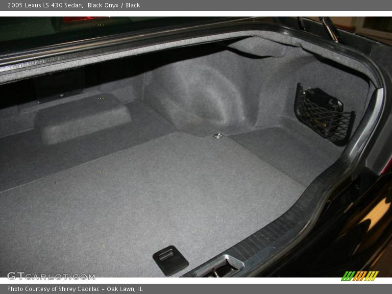 Black Onyx / Black 2005 Lexus LS 430 Sedan