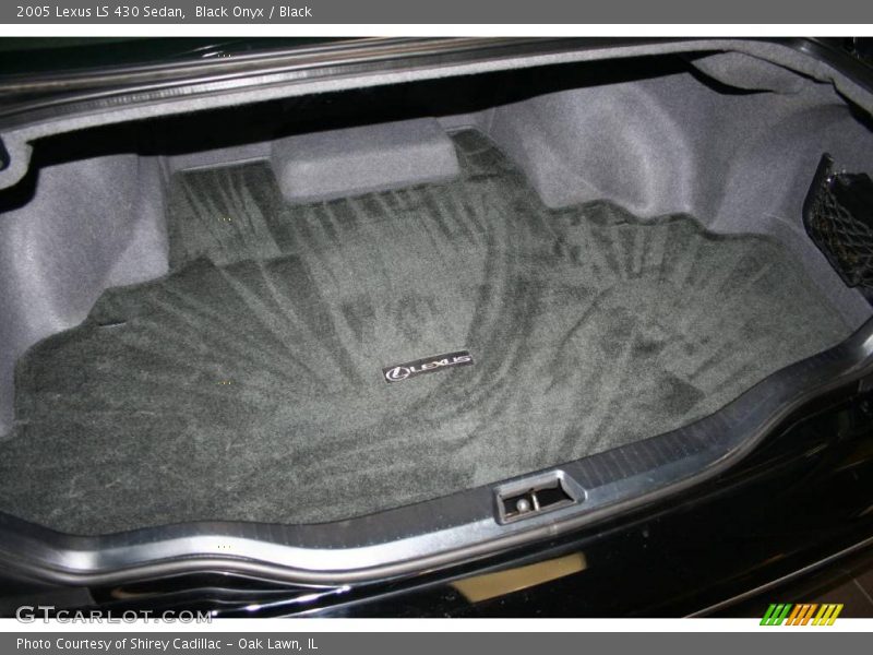 Black Onyx / Black 2005 Lexus LS 430 Sedan