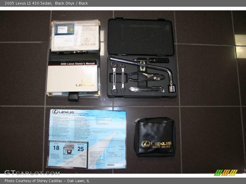 Black Onyx / Black 2005 Lexus LS 430 Sedan