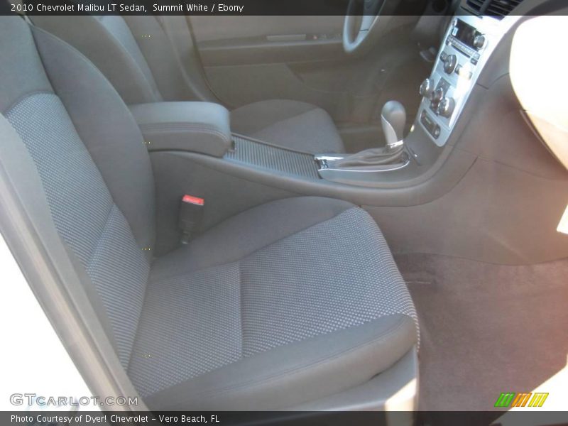 Summit White / Ebony 2010 Chevrolet Malibu LT Sedan