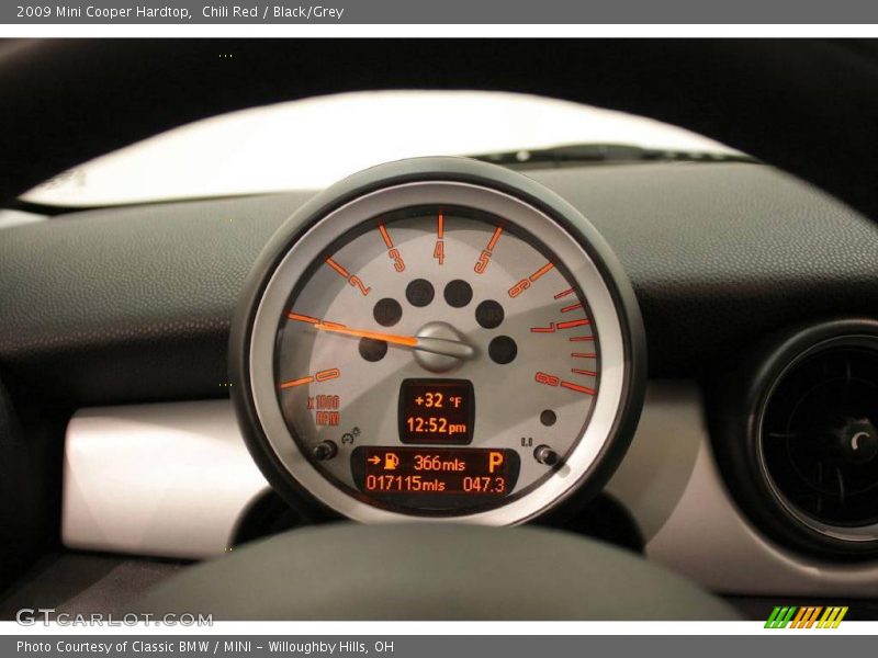 Chili Red / Black/Grey 2009 Mini Cooper Hardtop