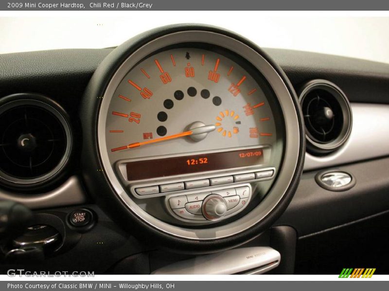 Chili Red / Black/Grey 2009 Mini Cooper Hardtop