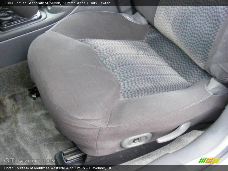 Summit White / Dark Pewter 2004 Pontiac Grand Am SE Sedan