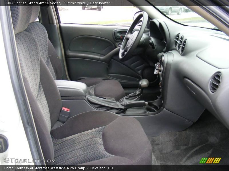 Summit White / Dark Pewter 2004 Pontiac Grand Am SE Sedan