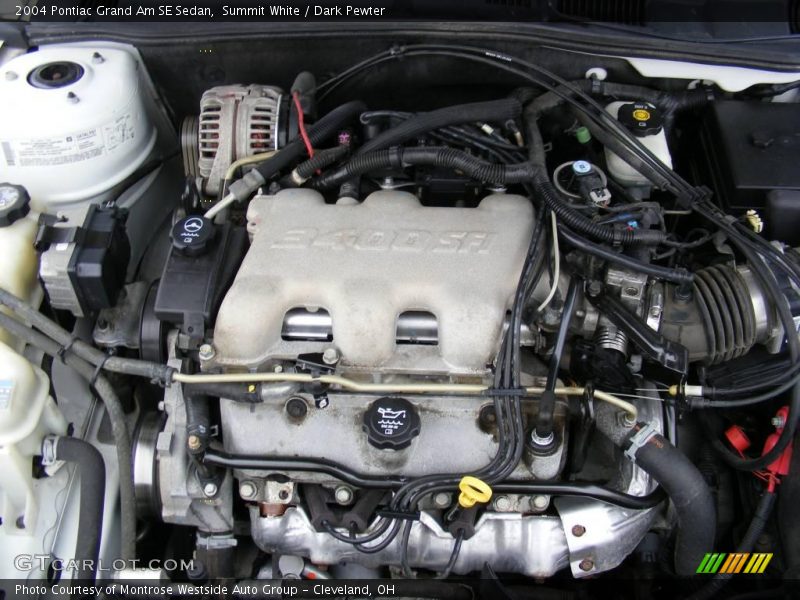 Summit White / Dark Pewter 2004 Pontiac Grand Am SE Sedan