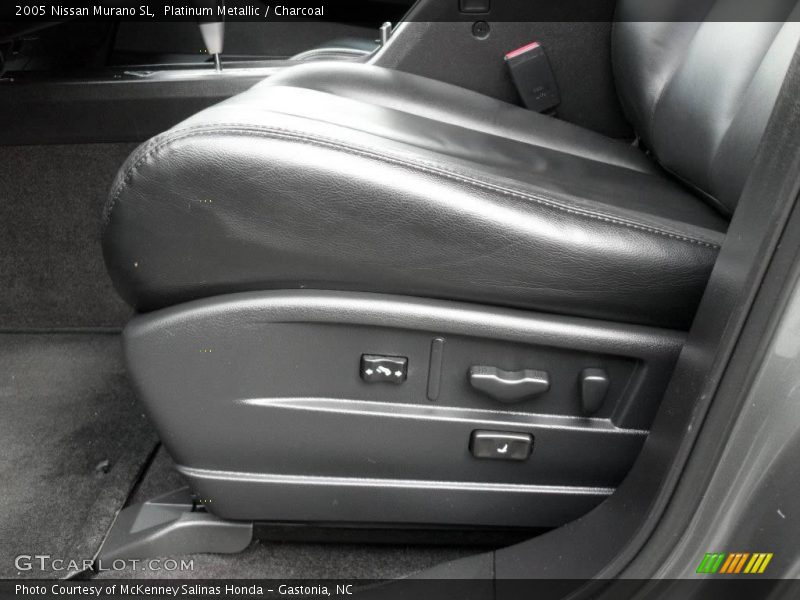 Platinum Metallic / Charcoal 2005 Nissan Murano SL