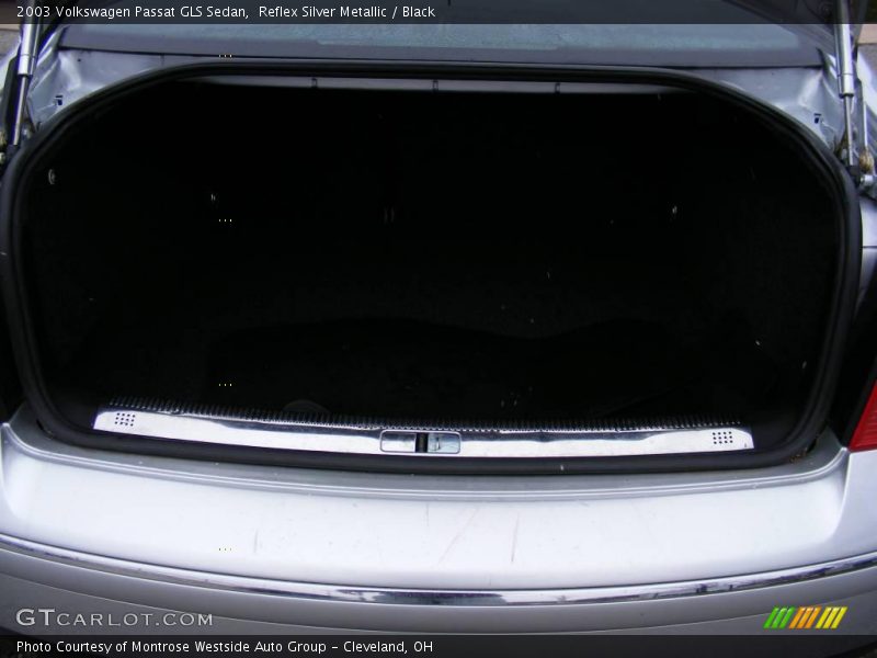 Reflex Silver Metallic / Black 2003 Volkswagen Passat GLS Sedan