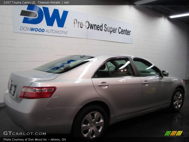 Titanium Metallic / Ash 2007 Toyota Camry LE