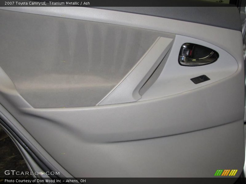 Titanium Metallic / Ash 2007 Toyota Camry LE