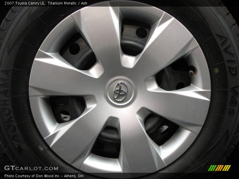 Titanium Metallic / Ash 2007 Toyota Camry LE