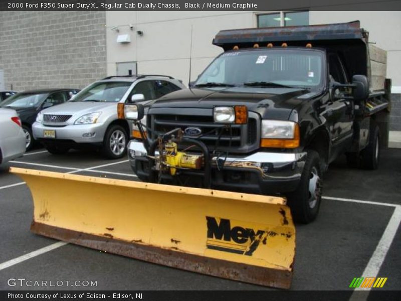 Black / Medium Graphite 2000 Ford F350 Super Duty XL Regular Cab Dually Chassis