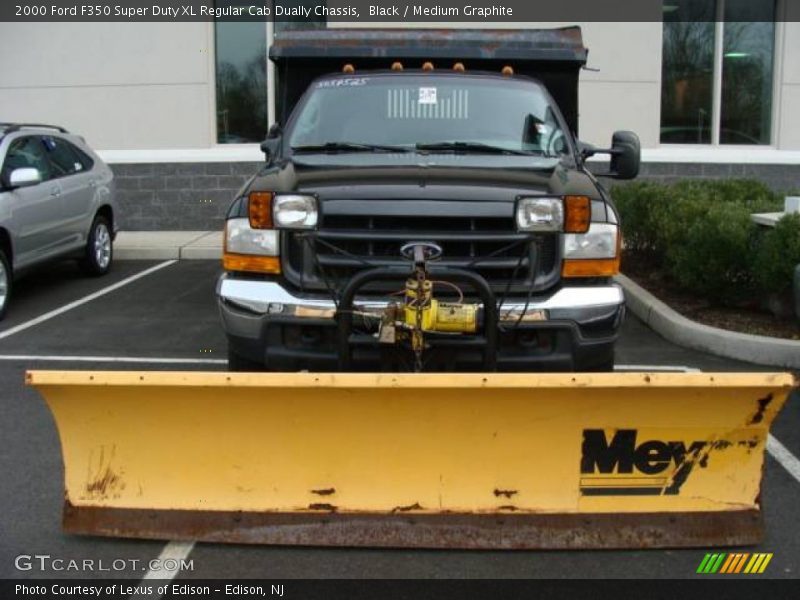 Black / Medium Graphite 2000 Ford F350 Super Duty XL Regular Cab Dually Chassis